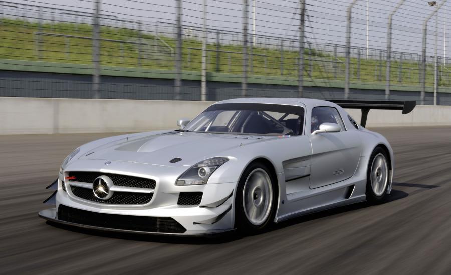  Mercedes-Benz SLS AMG GT3 2011 года  (фото 19 из 38)